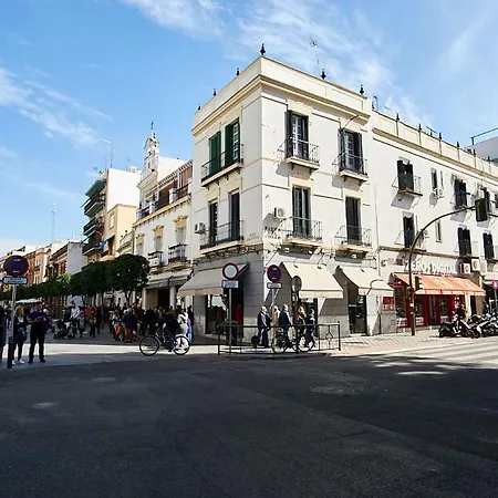 San Jacinto Triana By Valcambre * إشبيلية